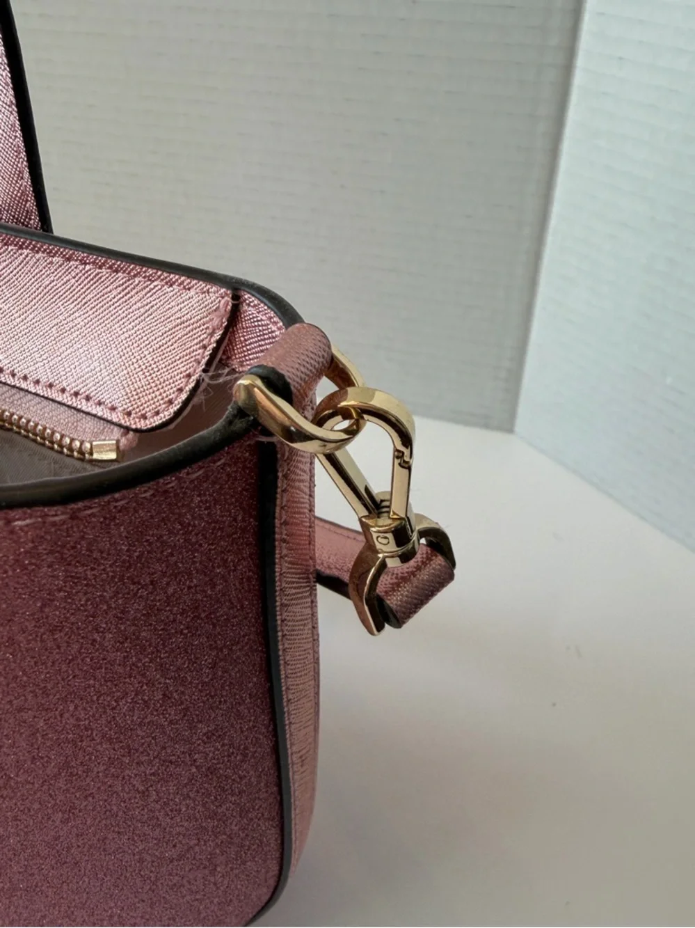 Kate Spade New York Glimmer Small Zip‎ Satchel in Mitten Pink